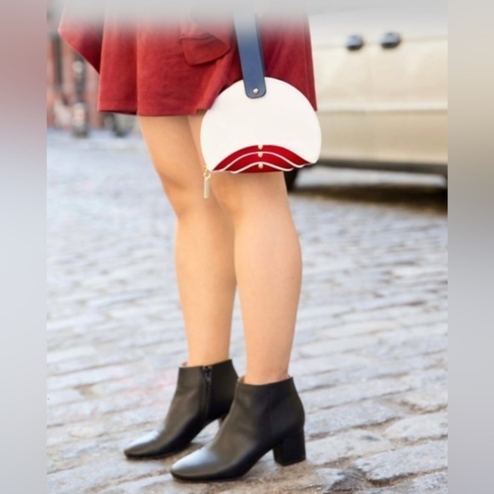 Shoes of Prey Black Suede Ankle Booties size 9